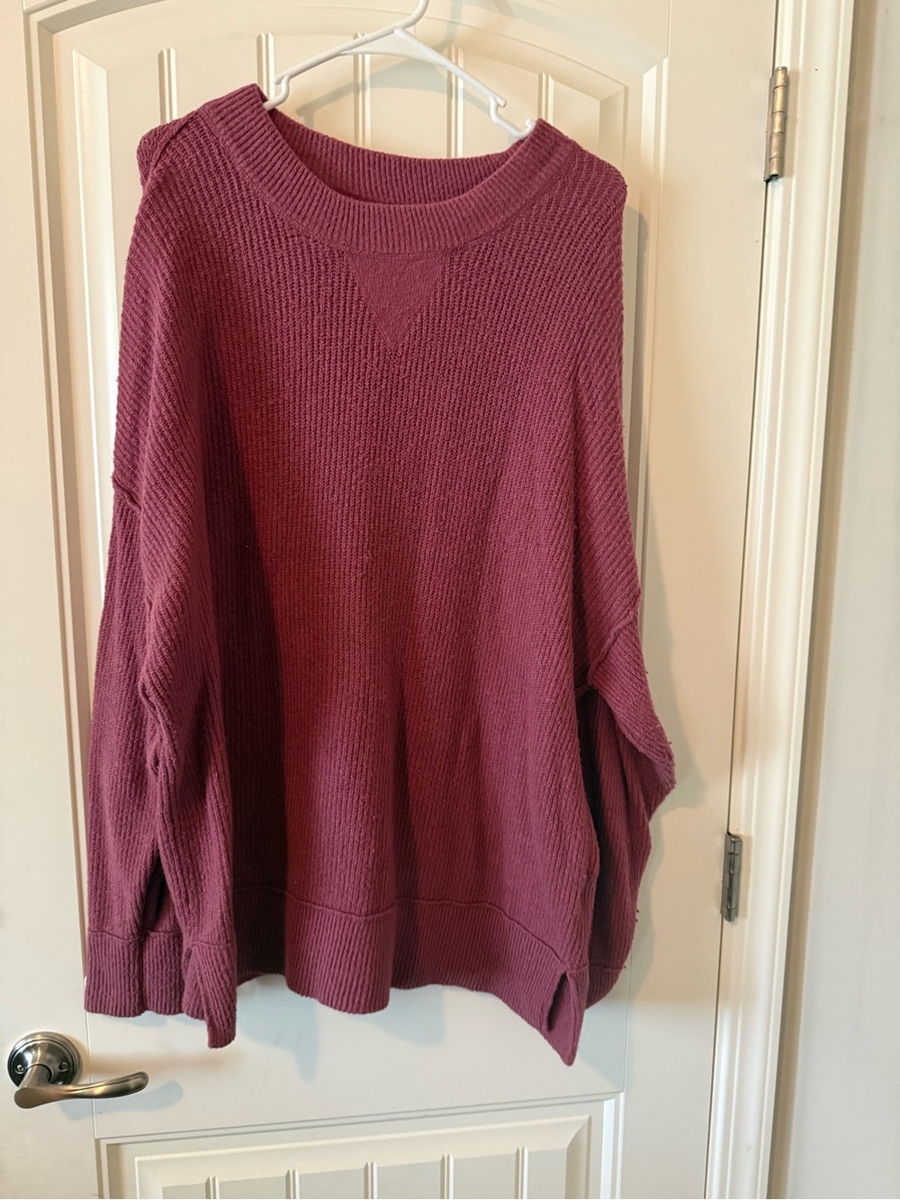 aerie Relaxed Crewneck Sweater in Mauve